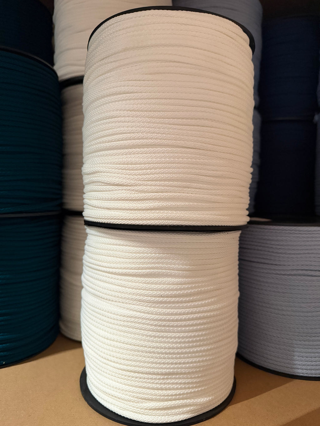 Cords 5 -6 mm - Fargetone: Kvit