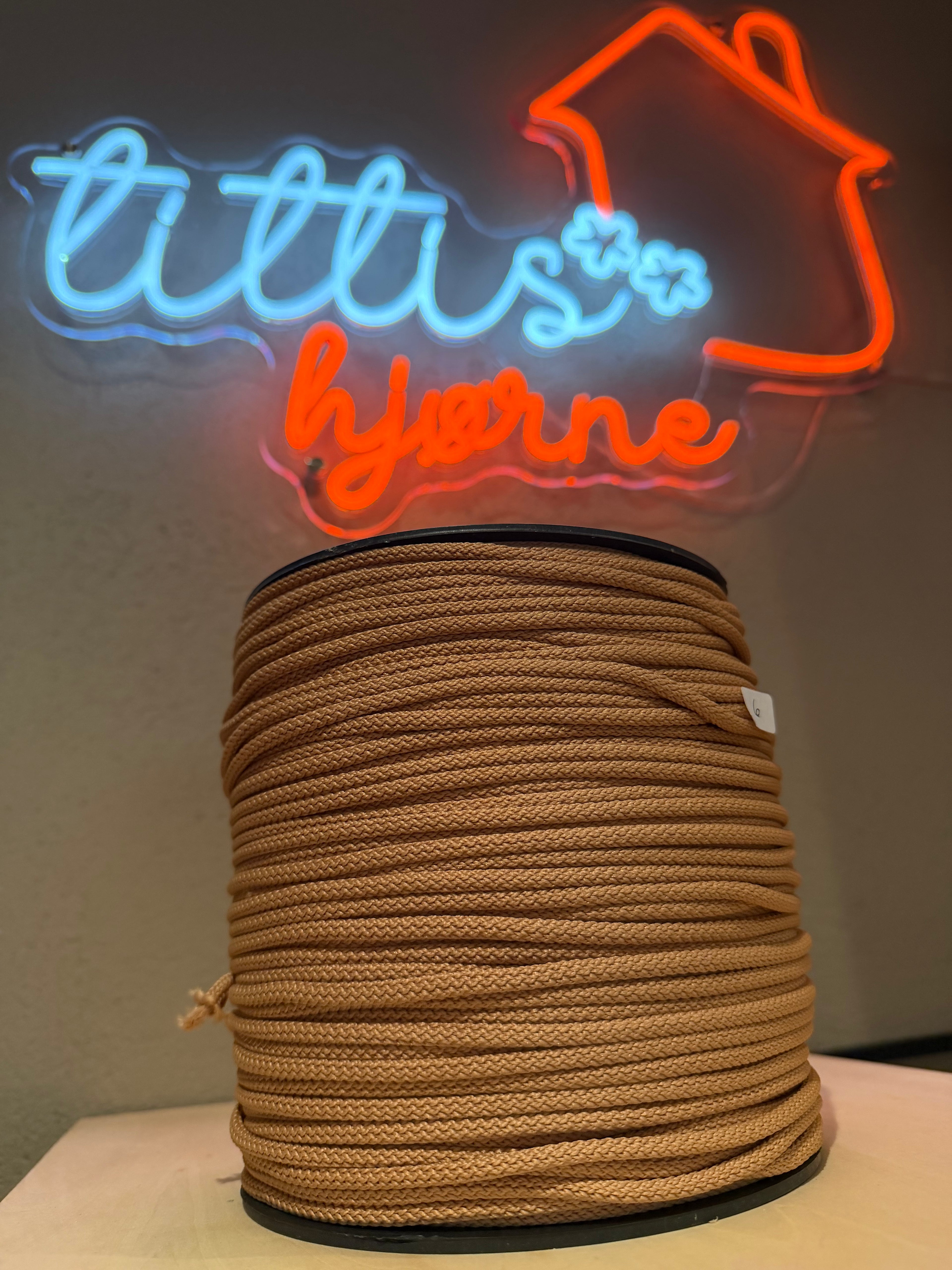 Cords 5 -6  mm - Fargetone: Brun