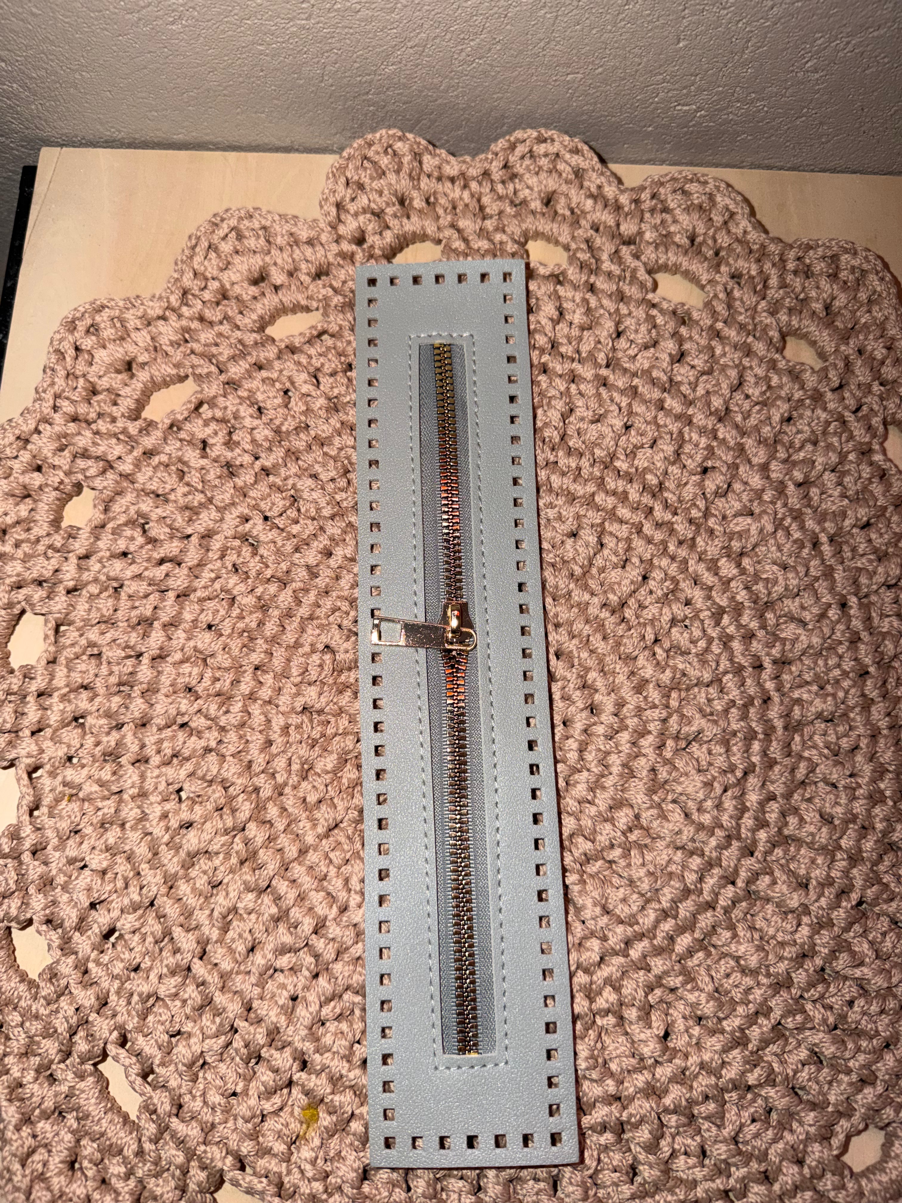 Glidelås 27 cm, lukka ender grøn - blå - raud