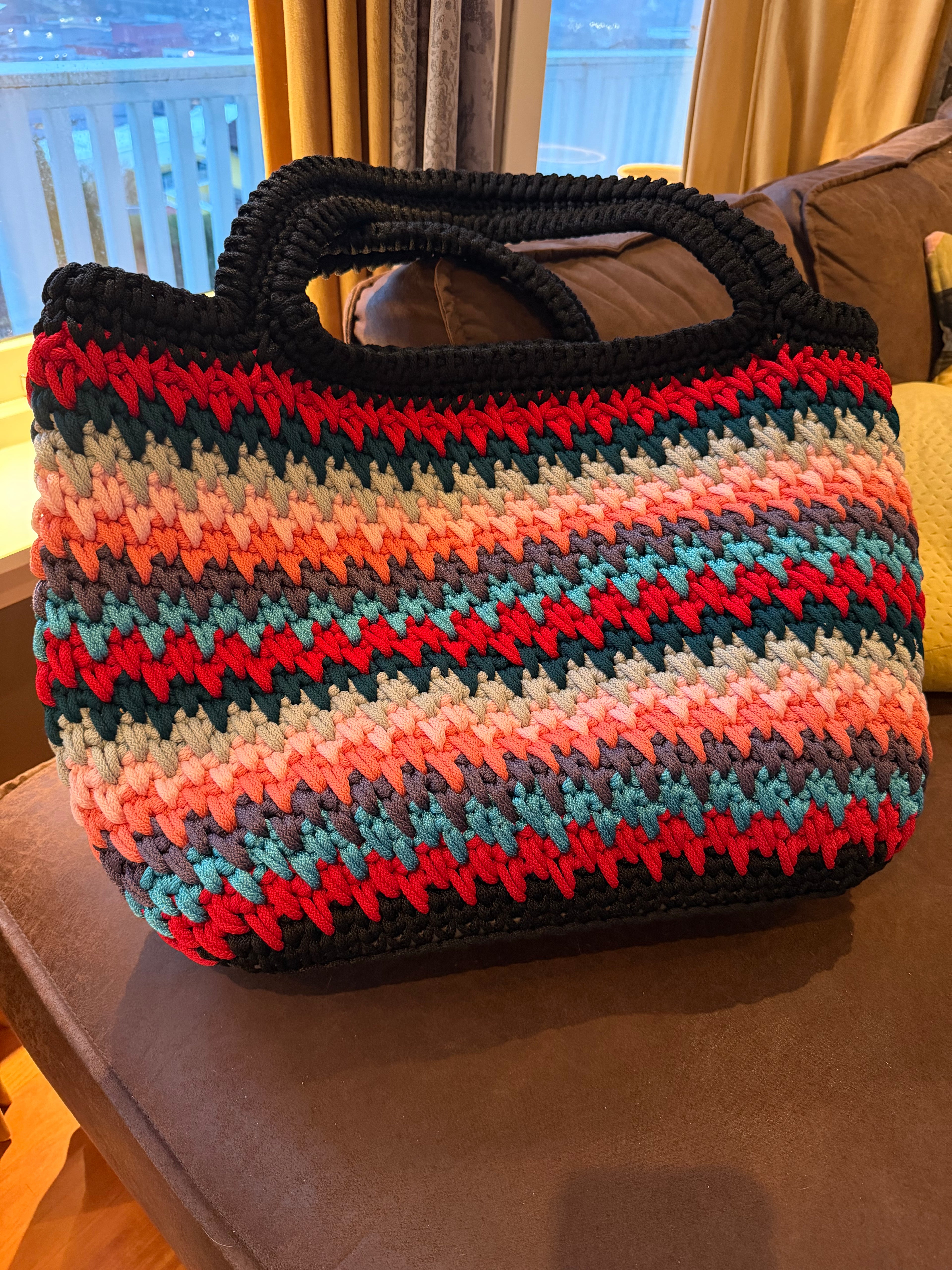 Ferdig hekla 🌿  Voluptas weekendbag