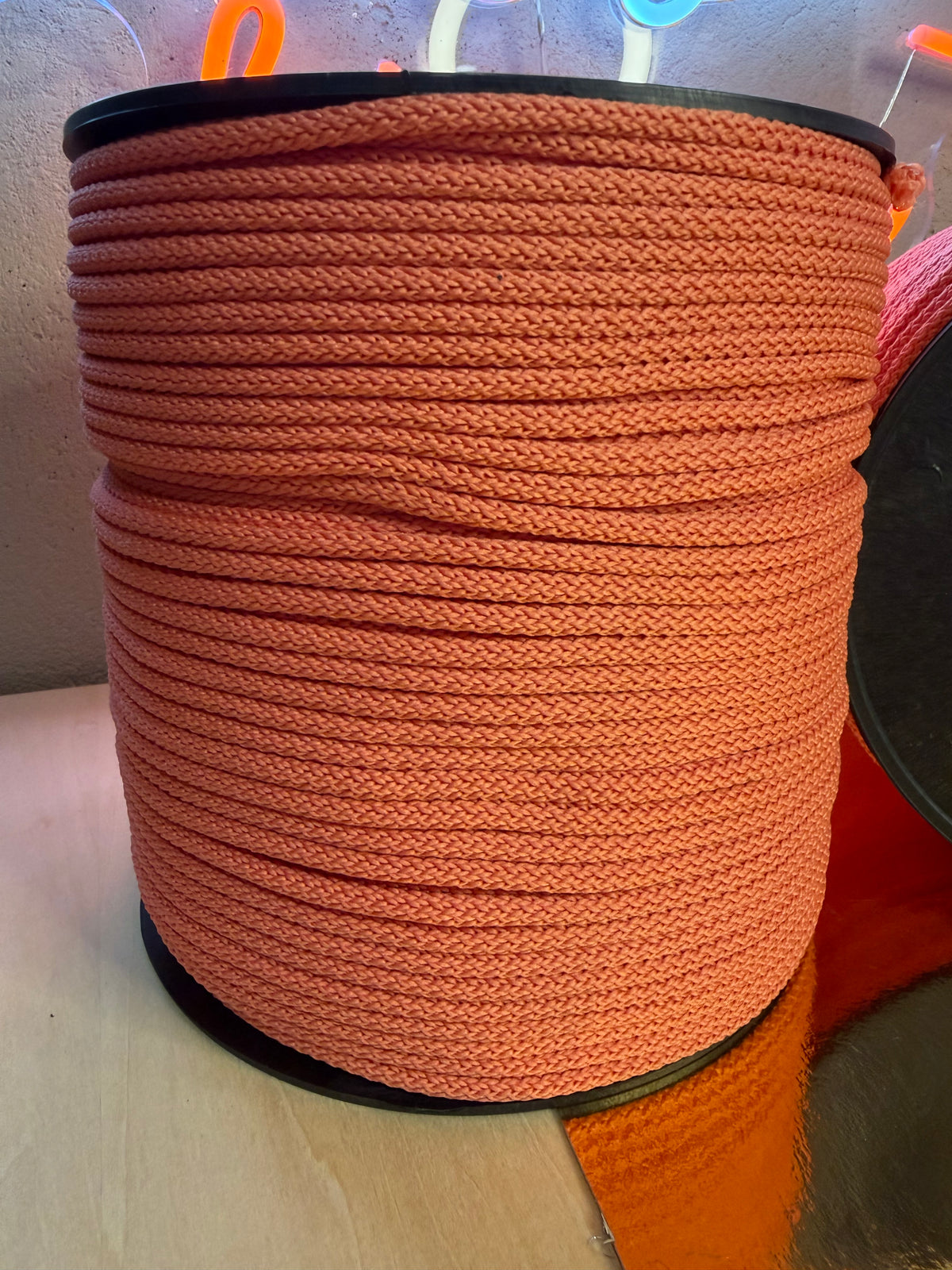 Cords 5 - 6 mm - Fargetone: Raud - Rosa - Lilla