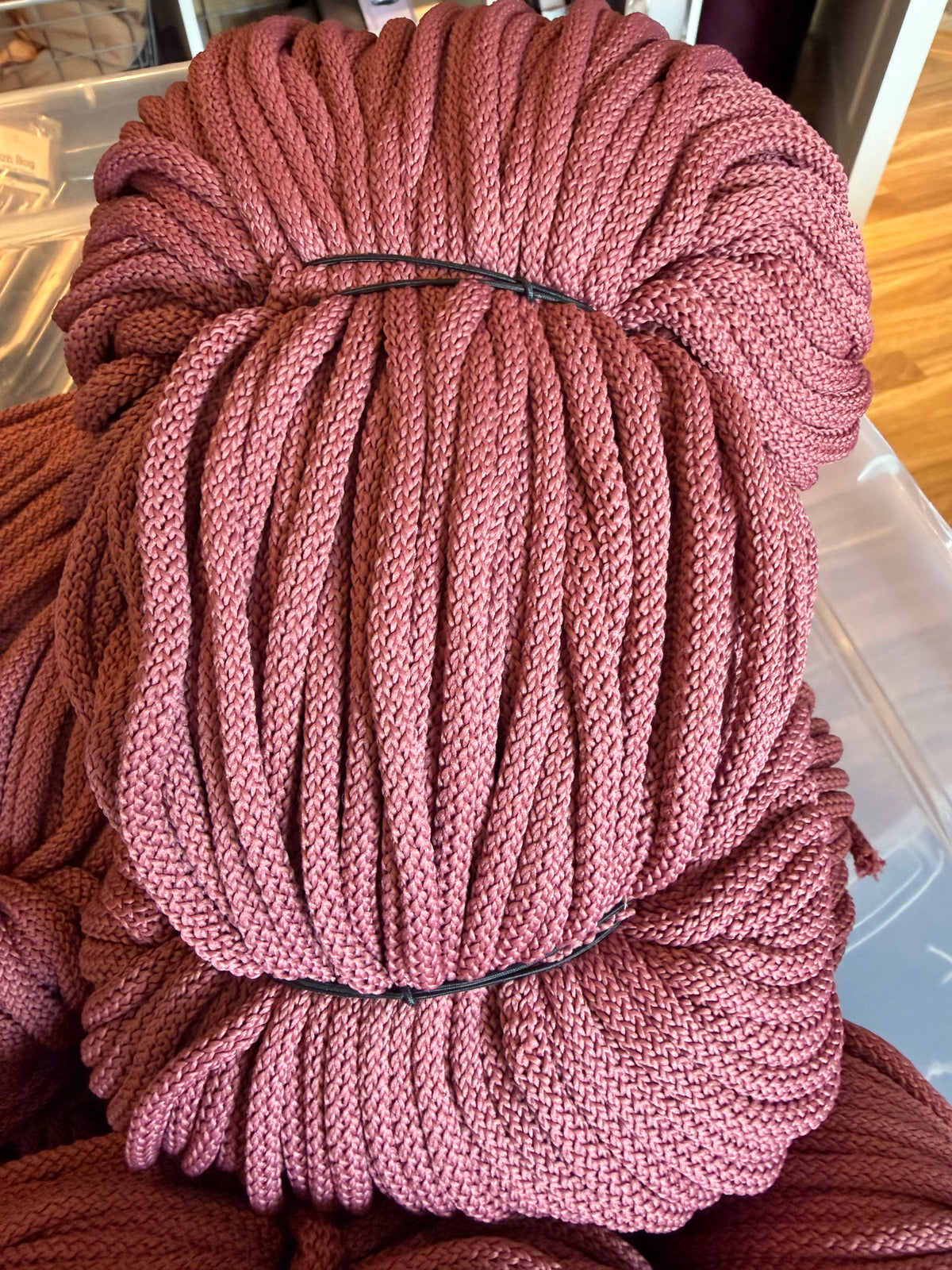 Cords 5 - 6 mm - Fargetone: Raud - Rosa - Lilla