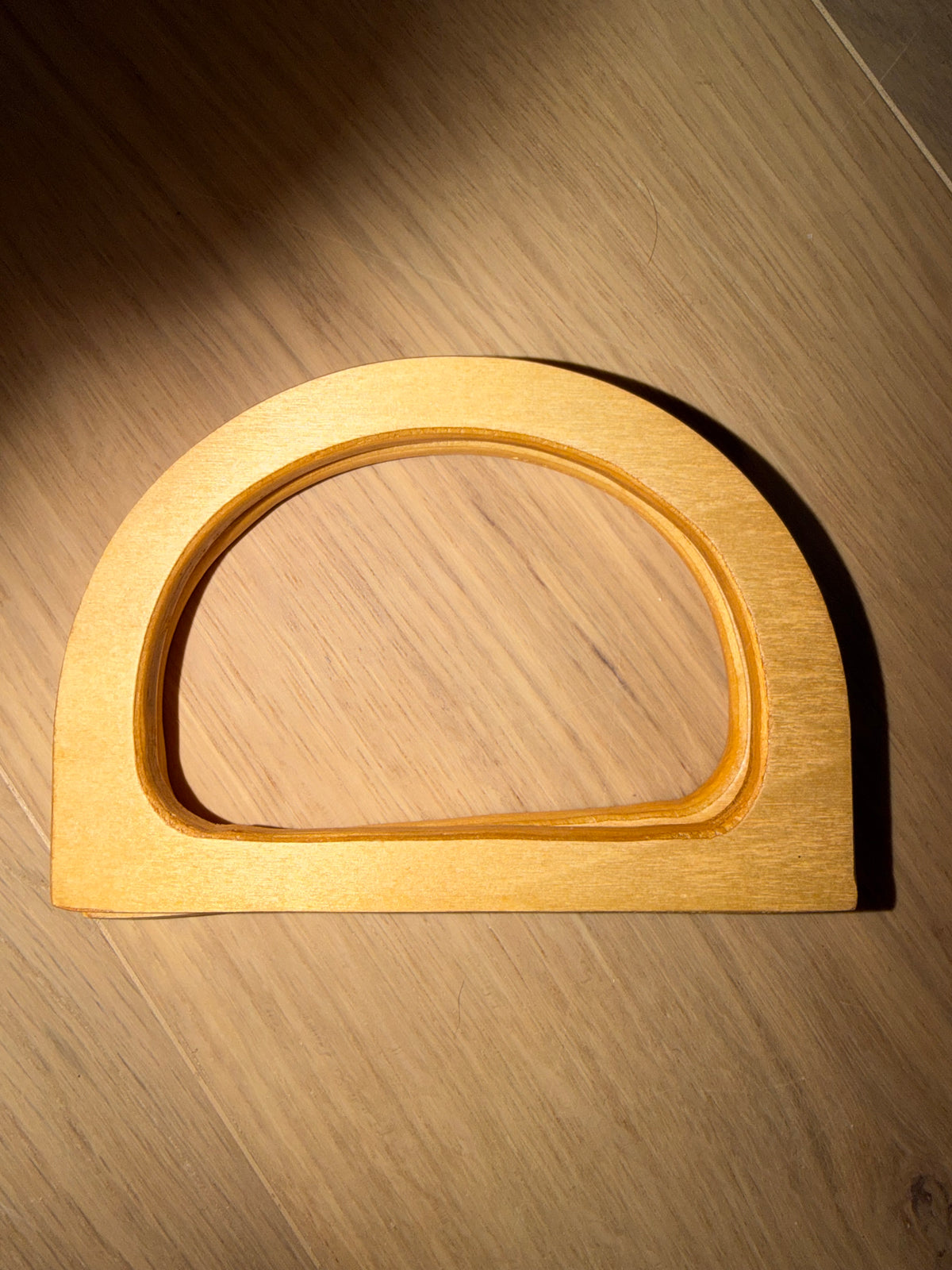 D- forma Trehandtak