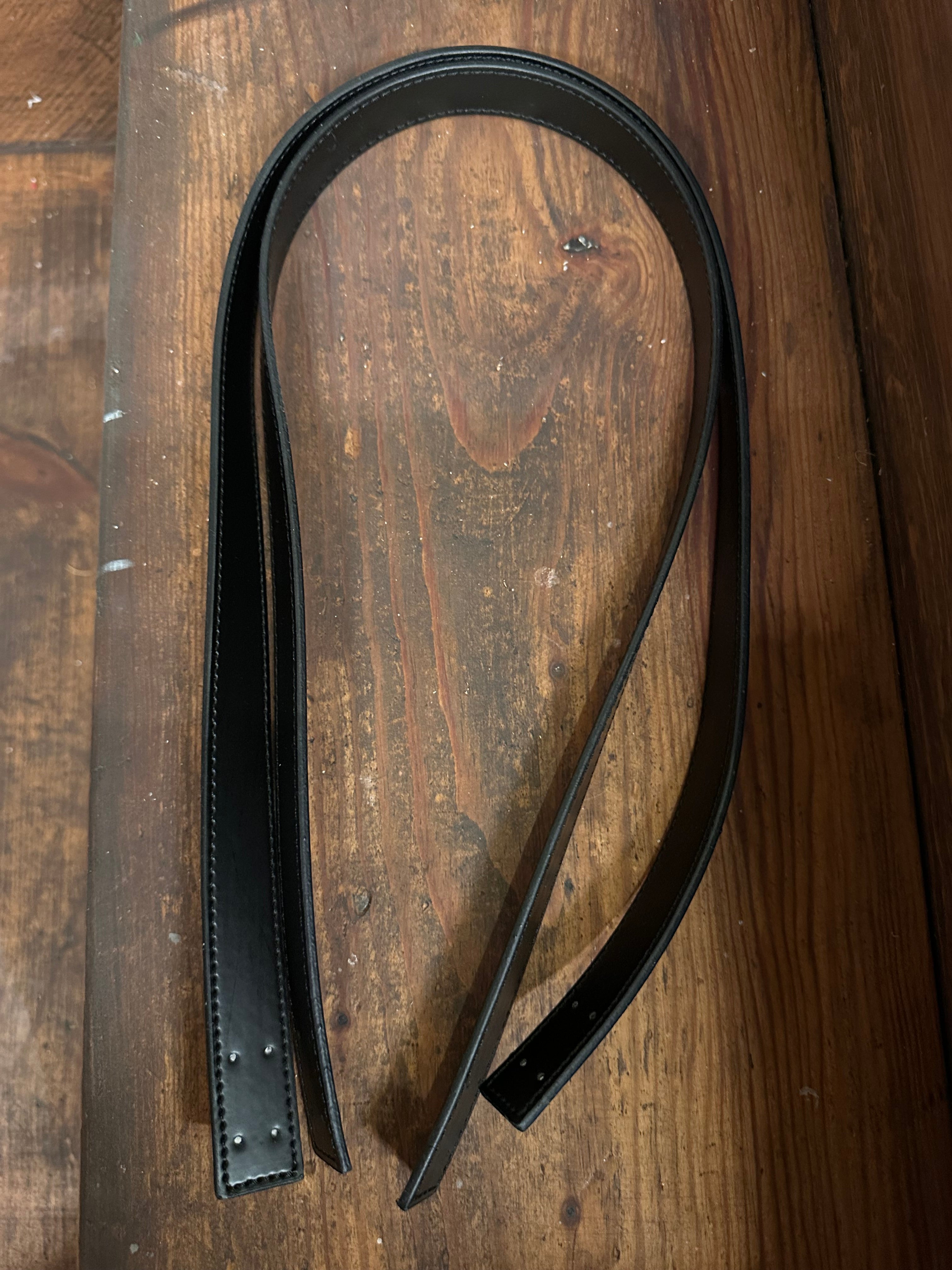 Veskehandtak, reimer/stropper til sekkar og mageveske